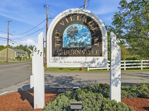 877 Auburnville Way K6, Whitman MA 02382