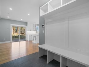 1A Highland Way, Burlington MA 01803