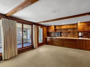 129 Elm Street, Kingston MA 02364