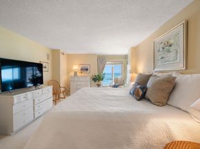 121 Nantasket Ave 805, Hull MA 02045