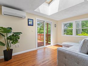 58 Sachem St, Billerica MA 01821