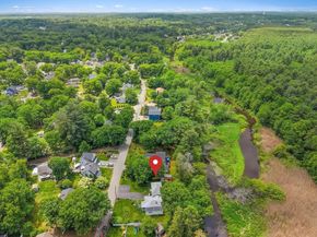 58 Sachem St, Billerica MA 01821