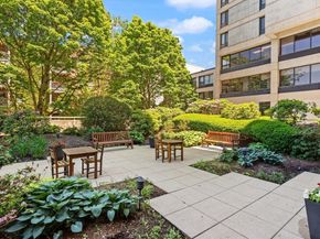 931 Massachusetts Avenue 606, Cambridge MA 02139