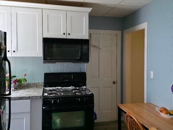 32-34 Dartmouth St, Waltham MA 02453