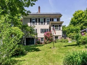 56 Cherry St, Spencer MA 01562