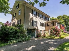 56 Cherry St, Spencer MA 01562