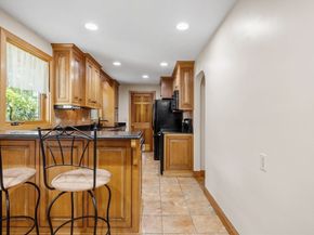 71 Sportsmans Trl., Whitman MA 02382