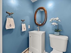 115 Springhill Ave, Bridgewater MA 02324