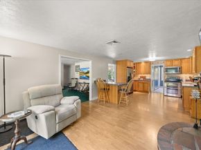 115 Springhill Ave, Bridgewater MA 02324