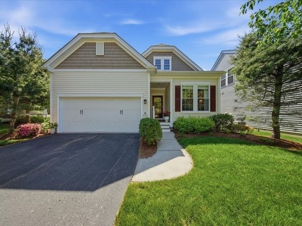 26 Kensington, Plymouth MA 02360