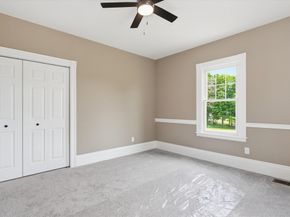 763 Massachusetts Ave 1, Lunenburg MA 01462