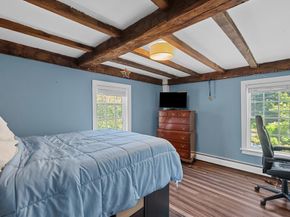 11 Old Cmn, Millbury MA 01527