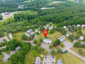 16 W Hill Dr B, Westminster MA 01473