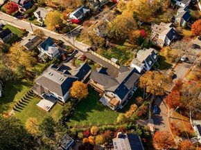 25 White Ave, Newton MA 02459