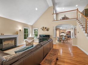 22 Sawyer Ln, Middleton MA 01949