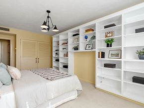 75 Grove St 225, Wellesley MA 02482