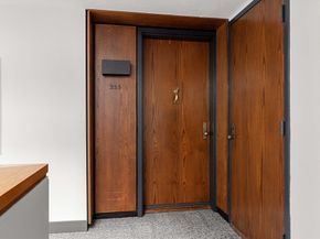 75 Grove St 225, Wellesley MA 02482