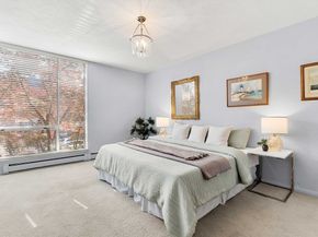 75 Grove St 225, Wellesley MA 02482