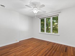 11 Cobblestone Ln 11, Worcester MA 01606