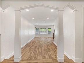 11 Cobblestone Ln 11, Worcester MA 01606