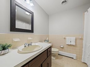 7 Eastway, Reading MA 01867