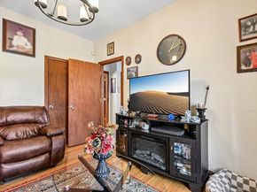 6 Crescent St, Somerville MA 02143