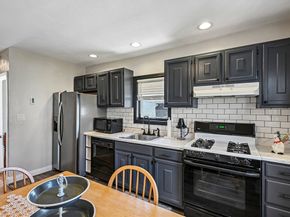 6 Crescent St, Somerville MA 02143