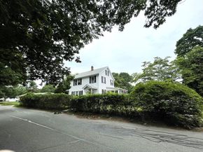 3 Lowell St, Burlington MA 01803