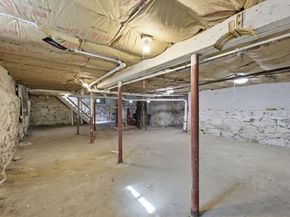 57 May St, Worcester MA 01610