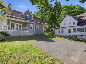 57 May St, Worcester MA 01610