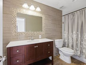 245 Eliot St 245, Ashland MA 01721