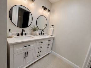 86 High Street 1, Carver MA 02330