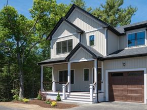 86 High Street 1, Carver MA 02330