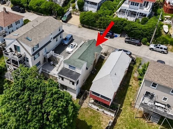 20 Hillside Rd, Hull MA 02045