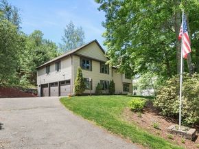 25 Dexter Rd, Melrose MA 02176