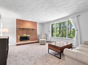 25 Dexter Rd, Melrose MA 02176