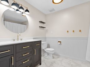25 Dexter Rd, Melrose MA 02176