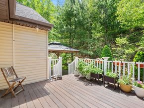 25 Dexter Rd, Melrose MA 02176