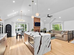 25 Dexter Rd, Melrose MA 02176