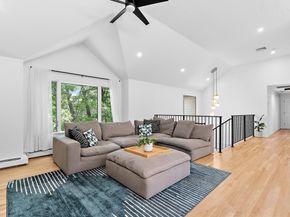 25 Dexter Rd, Melrose MA 02176