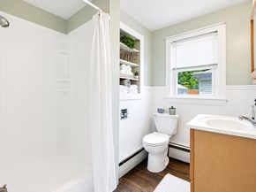 184 Ocean Ave W 1, Salem MA 01970