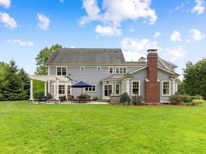 10 Victory Garden Way, Lexington MA 02420