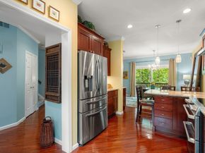 243 Bishops Forest Dr 243, Waltham MA 02452