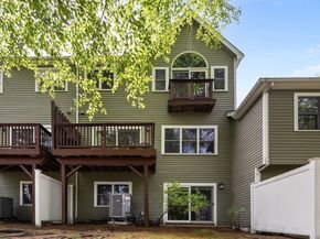 243 Bishops Forest Dr 243, Waltham MA 02452