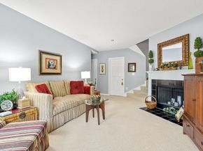 243 Bishops Forest Dr 243, Waltham MA 02452