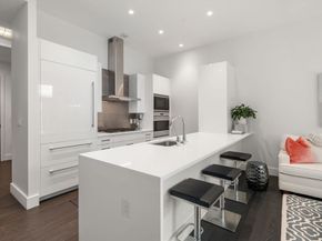 50 Liberty Dr 12G, Boston MA 02210