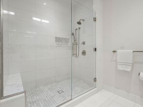 50 Liberty Dr 12G, Boston MA 02210