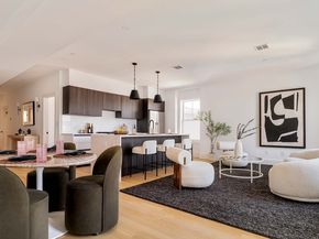 30-32 Condor St 6, Boston MA 02128