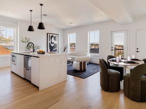 30-32 Condor St 6, Boston MA 02128