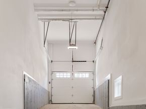 30-32 Condor St 6, Boston MA 02128